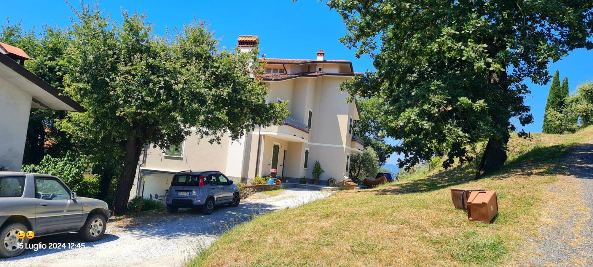Casa Vacanza Da Menan Castelnuovo Magra Luaran gambar
